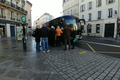 Tous dans le bus